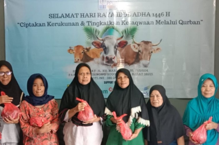 PPWI Kabupaten Bogor Bagikan Daging Qurban (Dok. PPWI Bogor)