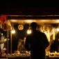 Gemerlap lampu kota Bogor di malam hari memantul indah, menciptakan suasana romantis yang mengundang para pelancong untuk menjelajahi setiap sudutnya. Suasana seperti ini seringkali ditemukan di area sekitar Kebun Raya atau pusat keramaian lainnya.